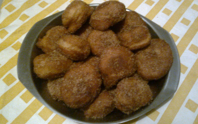 Bolinho de chuva com banana nanica