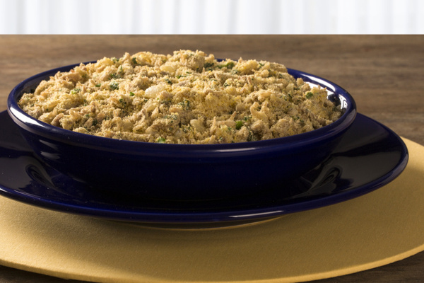 Farofa com abacaxi ao vinho