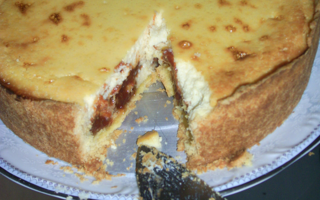 Torta de goiabada com ricota