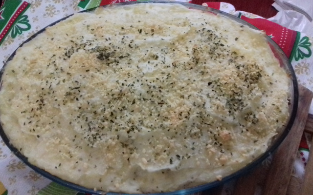 Escondidinho saboroso para dias de frio de carne moída