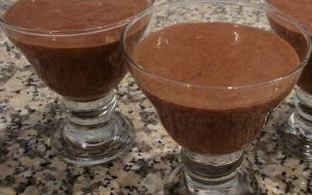 Mousse falso de chocolate