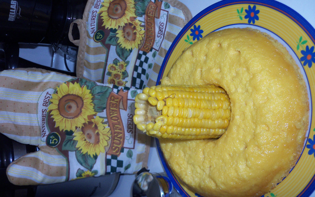 Bolo de milho cremoso rápido