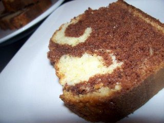 Bolo mármore delicioso e fácil