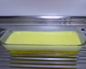 Gelatina de abacaxi ao creme