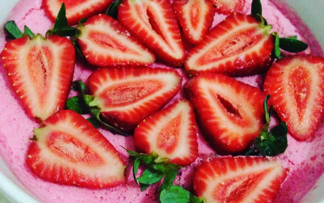 Mousse de morango facílimo