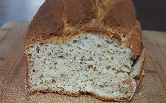 Pão sem glúten com farinha de arroz