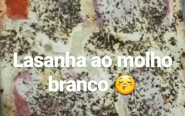 Lasanha com frango ao molho branco