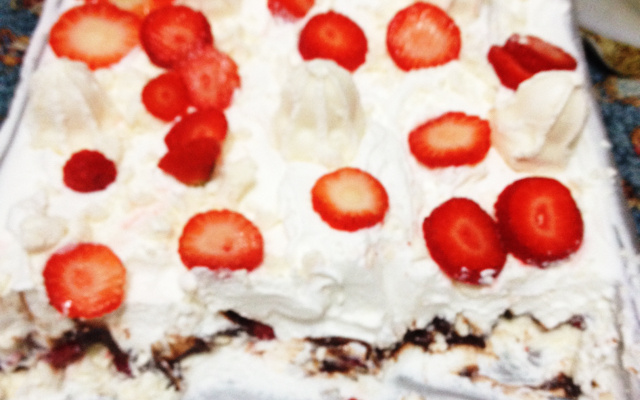 Merengue trufado de morango