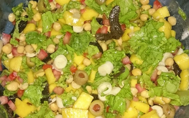 Salada de grão-de-bico
