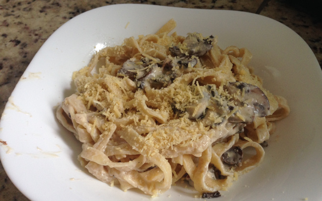 Fettuccini ao molho de cogumelos