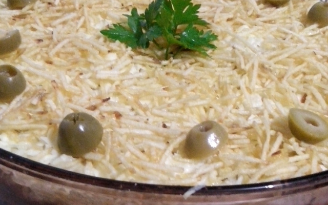 Escondidinho de atum e arroz integral