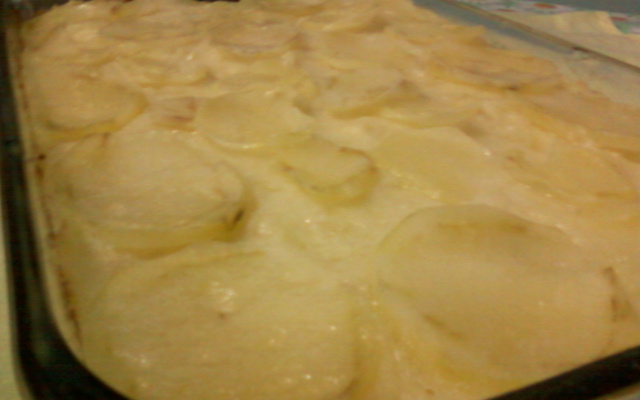 Filé de merluza com batata no forno