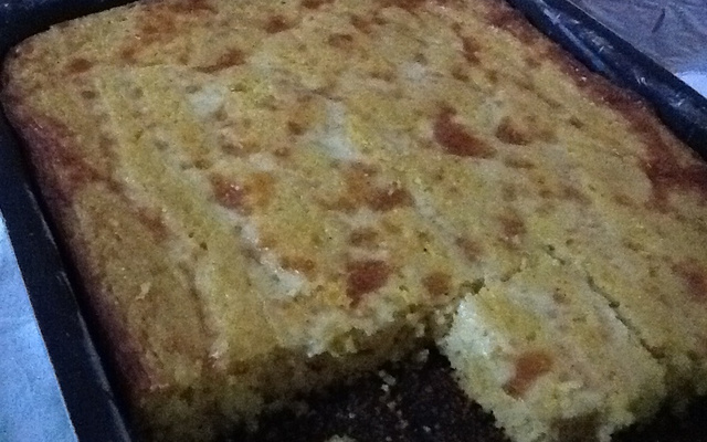 Bolo de flocão com milho verde