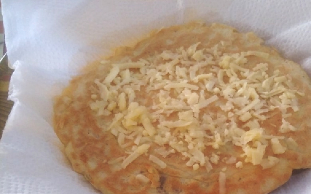 Omelete com farinha de trigo