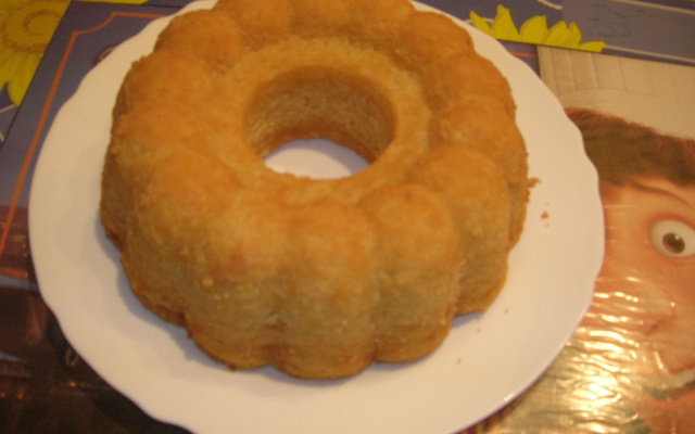 Bolo caipira de mandioca e coco