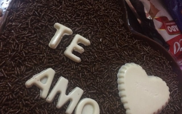 Ovo de Páscoa recheado