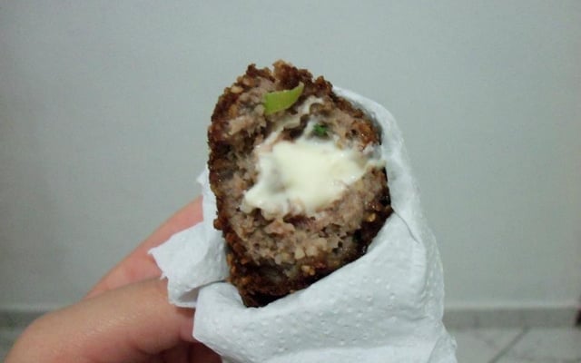 Quibe recheado com mussarela