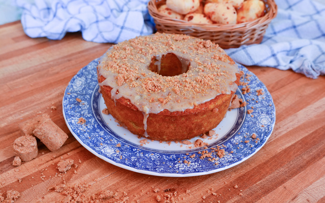 Bolo de milho com paçoca
