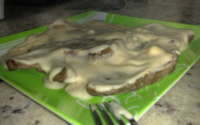 Bife ao creme de palmito