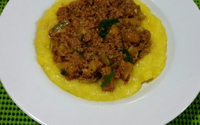 Carne moída com abobrinha