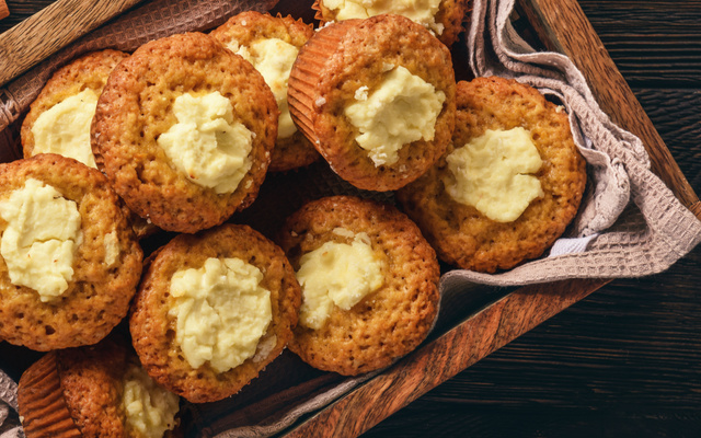 Muffins Recheados com Philadelphia