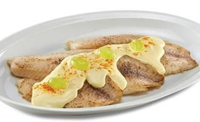 Peixe ao molho de curry