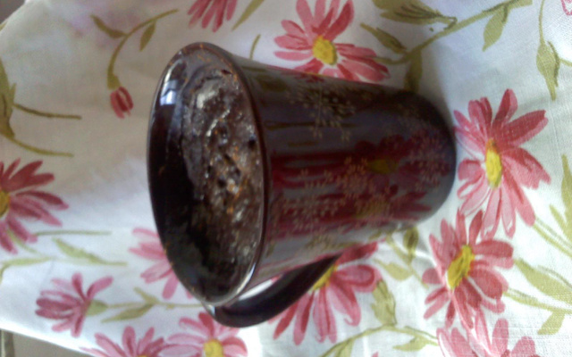 Cupcake de chocolate na caneca