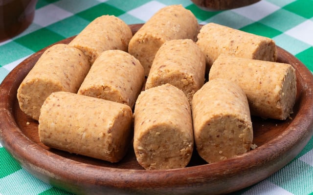 Paçoca rolha caseira de amendoim com 3 ingredientes