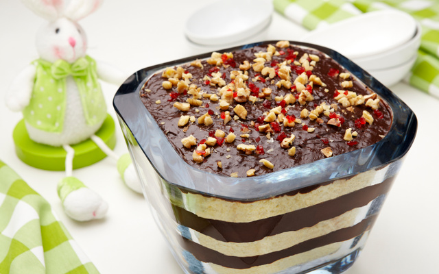 Pavê de chocolate com nozes