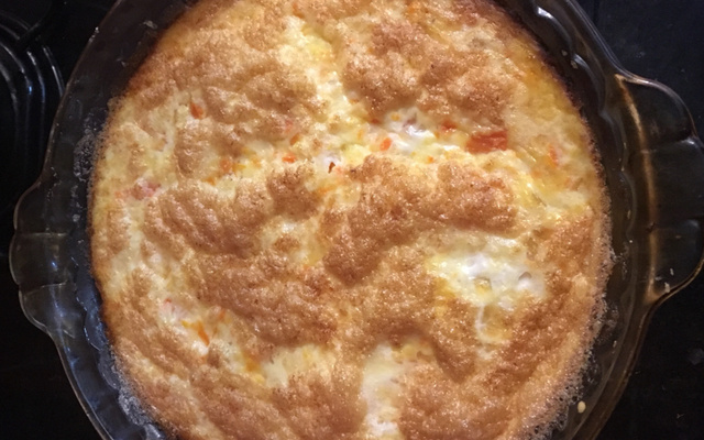 Quichê de frango cremoso com creme de leite