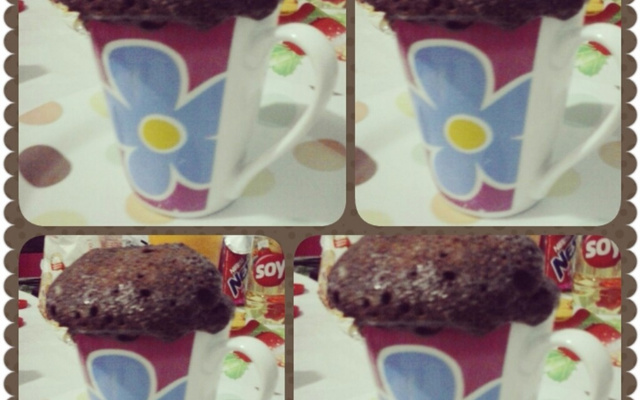 Bolo de chocolate na caneca