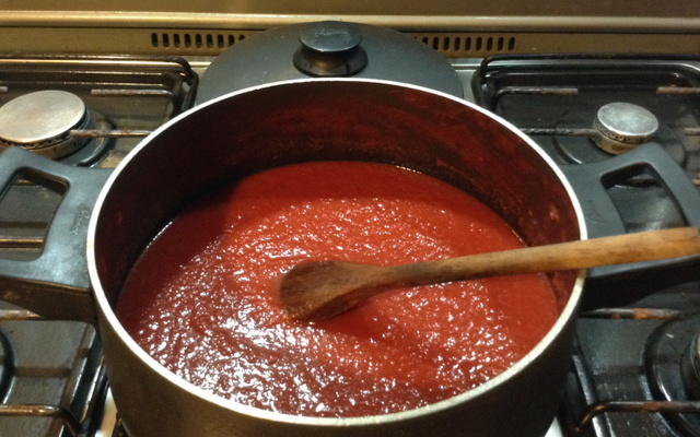 Molho de tomate caseiro