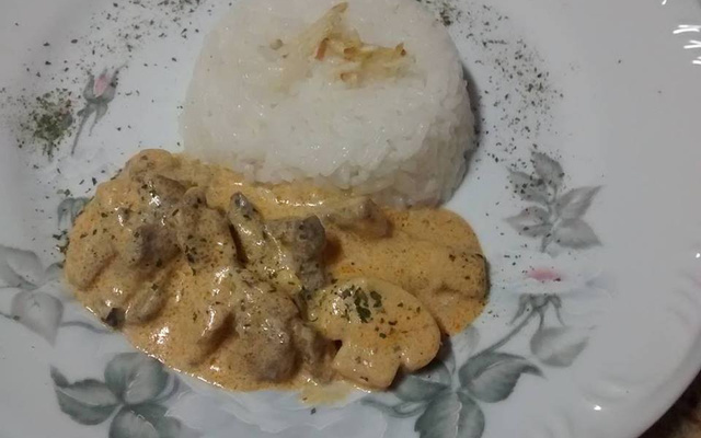 Estrogonofe de Carne