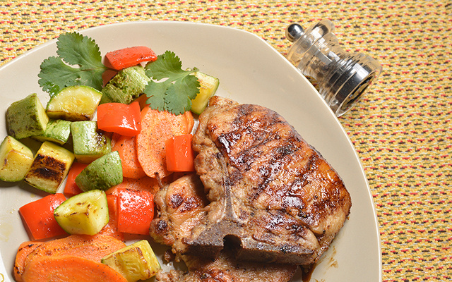 Bisteca Grelhada com Pimenta-do-Reino e Coentro