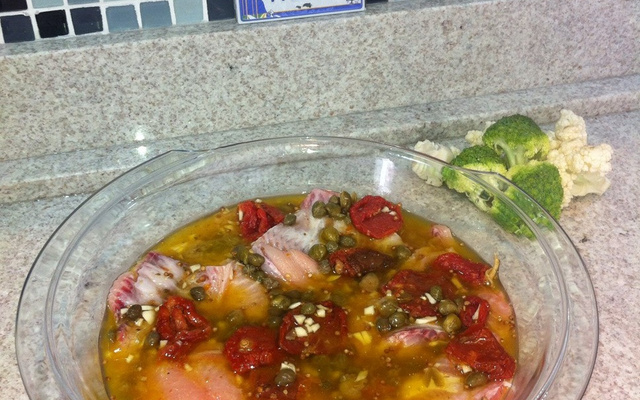 Filé de bagre ao molho de vinho