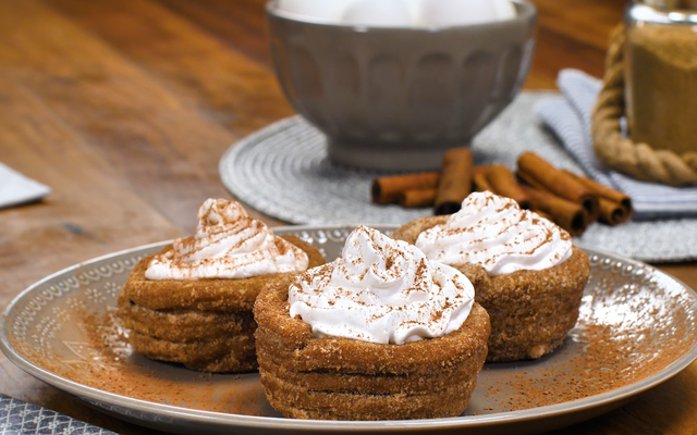Taça de churros com mousse de chocolate