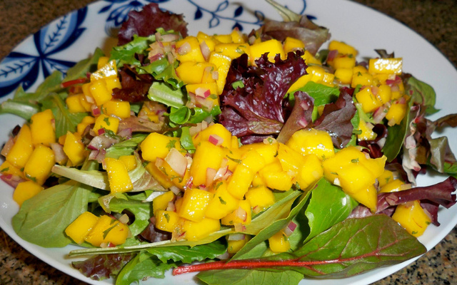 Salada de manga