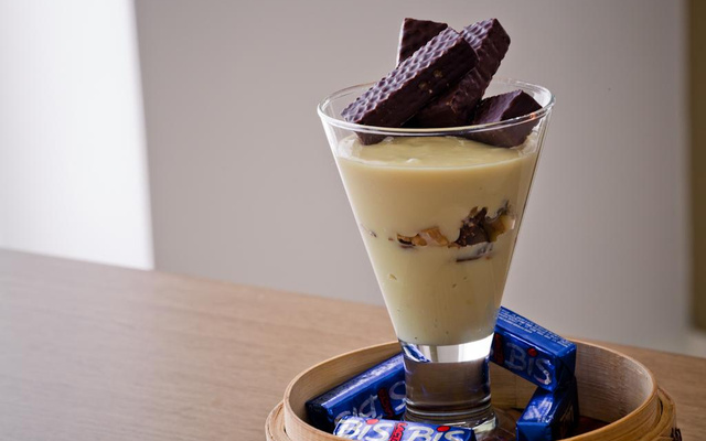 Mousse maravilha de bis de limão