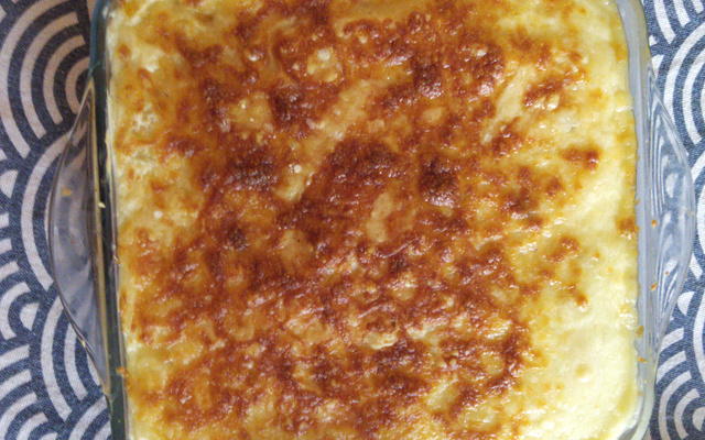 Escondidinho de mandioca com carne seca