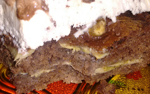 Bolo de chocolate com banana