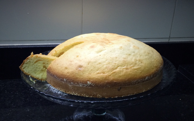 Bolo super fofo de liquidificador rápido