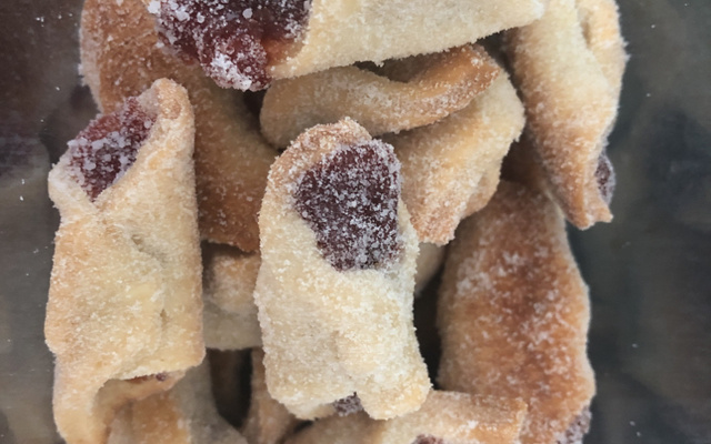 Beliscão (Biscoito de Goiabada)