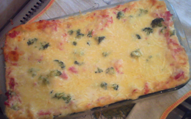 Lasanha de brócolis com molho branco