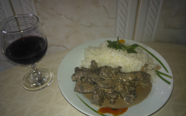 Carne ao vinho tinto