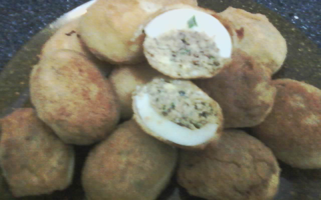 Ovo recheado com sardinha