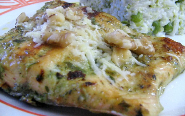 Salmão ao Pesto