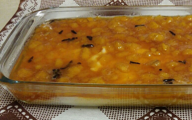 Manjar com doce de banana