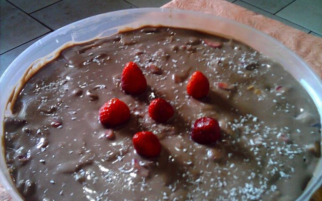 Torta de bolacha muito fácil