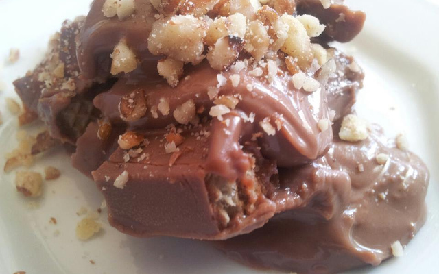 Creme de chocolate ao leite com kit kat e twix