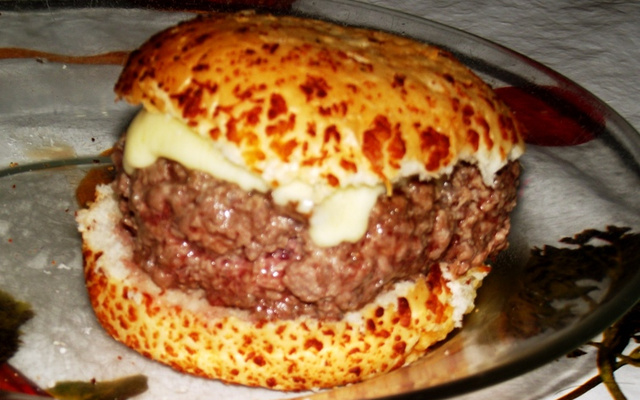 Hambúrguer caseiro do Betão